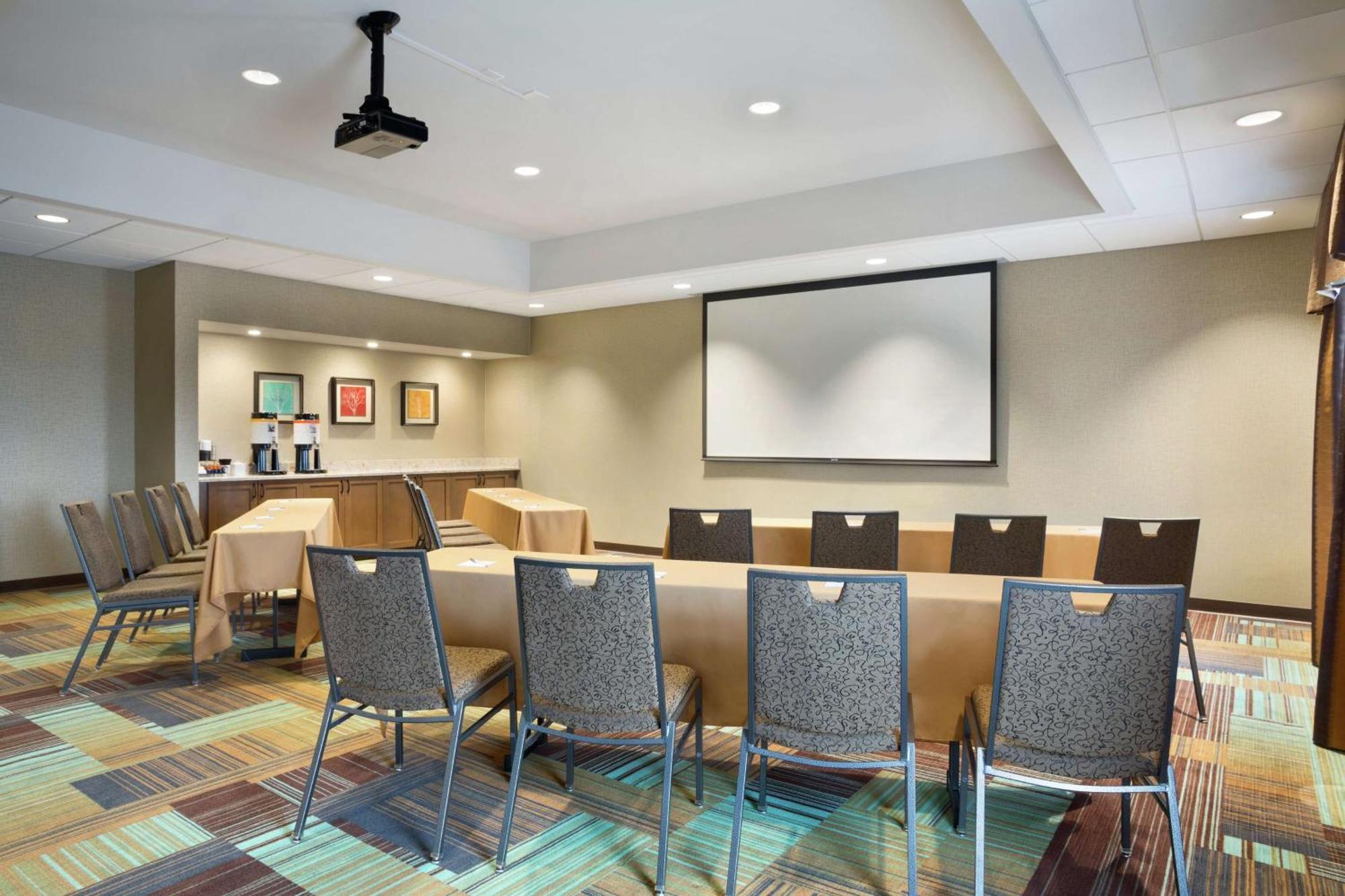 Hampton Inn & Suites Minooka Channahon Exterior photo